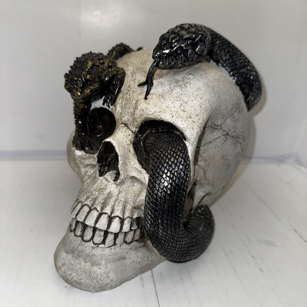 Gothic Dark Enchantments Skull Snake Toad Figurine Python Halloween Decor